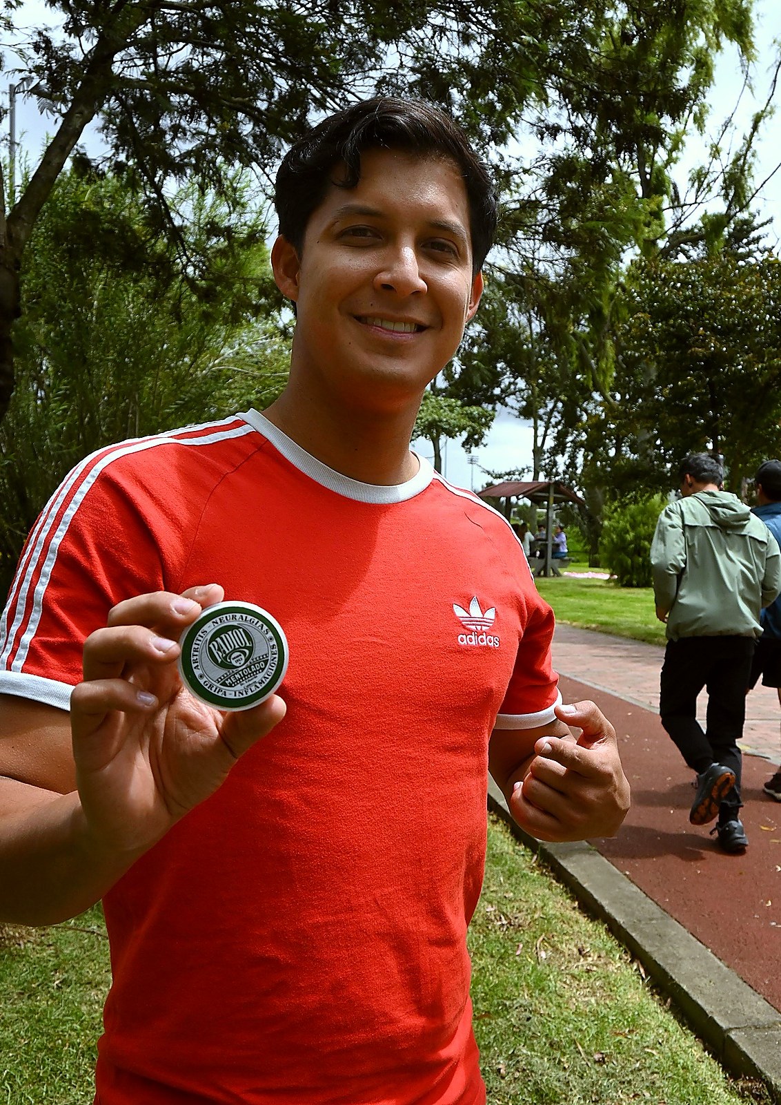 Cliente de Radiol Mentolado en el parque
